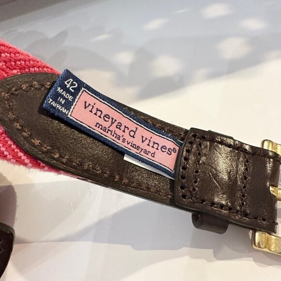 Vineyard Vines belt 42 - Picture 4 of 5